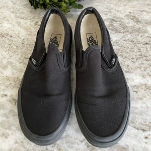 Kids black slip-on Vans